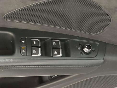 Used 2018 Audi A8 L 3.0T w/ Executive Package image 12