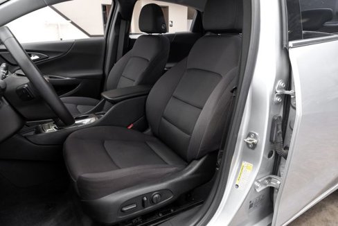 Used 2021 Chevrolet Malibu RS image 4