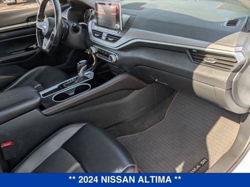 Used 2024 Nissan Altima 2.5 SR image 34