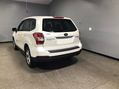 Used 2015 Subaru Forester 2.5i image 5