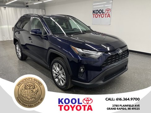 Certified 2022 Toyota RAV4 XLE Premium image 1