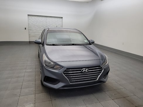 Used 2020 Hyundai Accent SE image 14