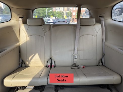 Used 2011 Buick Enclave CXL image 27