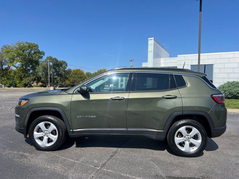 Used 2018 Jeep Compass Latitude w/ Cold Weather Group image 3