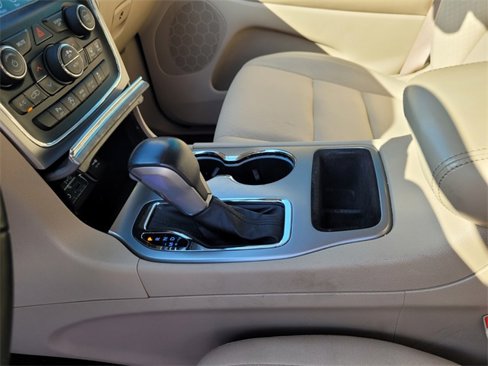 Used 2018 Jeep Grand Cherokee Laredo image 37