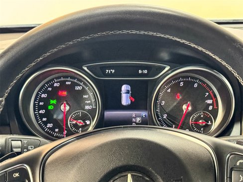 Used 2018 Mercedes-Benz GLA 250 4MATIC image 35