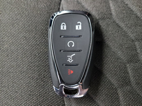 Used 2018 Chevrolet Equinox LT image 32