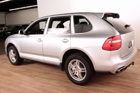 Used 2009 Porsche Cayenne S image 10