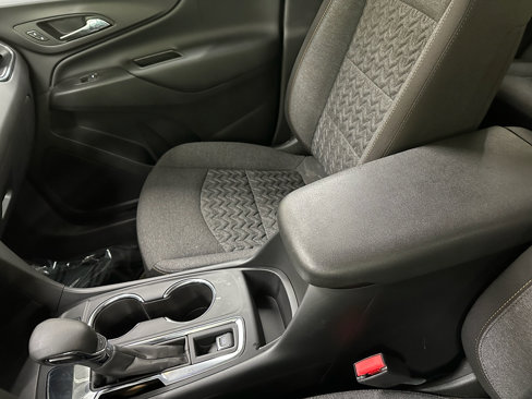 Certified 2024 Chevrolet Equinox LT image 30