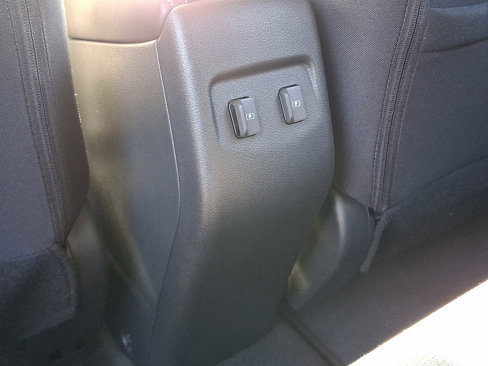 Used 2024 Nissan Kicks SV image 12