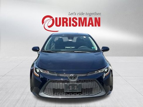 Used 2022 Toyota Corolla LE image 6