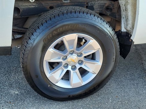 Used 2018 Chevrolet Silverado 1500 W/T w/ Trailering Package image 28