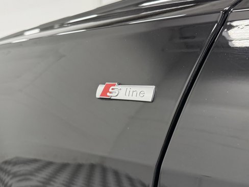 Used 2021 Audi A6 Premium Plus w/ Premium Plus Package image 9