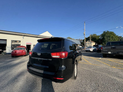 Used 2016 Kia Sedona LX w/ LX Convenience Package image 8