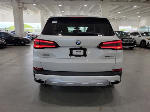 Used 2020 BMW X5 sDrive40i w/ Convenience Package image 11