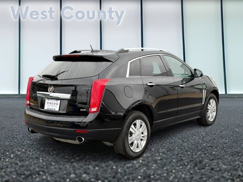 Used 2016 Cadillac SRX Luxury w/ Driver Awareness Package image 4