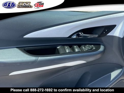 Used 2017 Chevrolet Bolt LT image 12