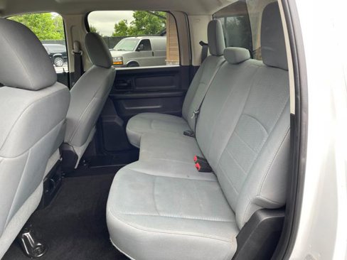 Used 2015 RAM 2500 Tradesman w/ Chrome Appearance Group image 22
