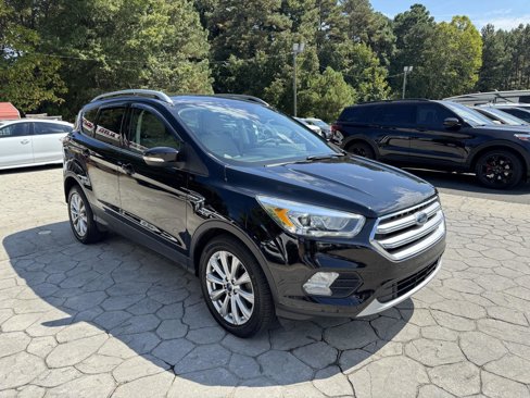 Used 2017 Ford Escape Titanium image 18