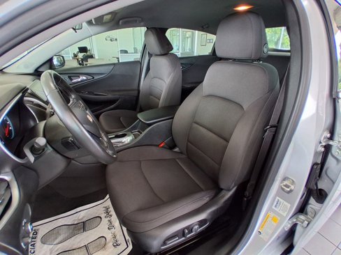 Used 2021 Chevrolet Malibu RS image 12
