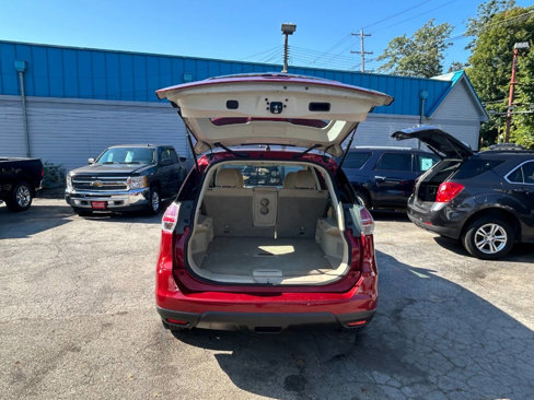Used 2014 Nissan Rogue S image 12