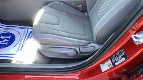 Used 2023 Hyundai Elantra SEL w/ Winter Weather Package image 11