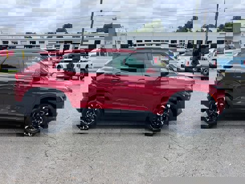 Used 2021 Chevrolet TrailBlazer LT w/ Premium Seating Package image 8