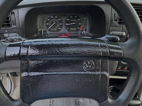 Used 1995 Volkswagen Jetta GL image 16