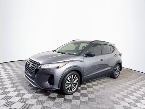Certified 2021 Nissan Kicks SR w/ SR Premium Package image 4