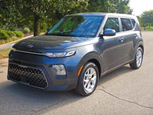 Used 2021 Kia Soul S image 1