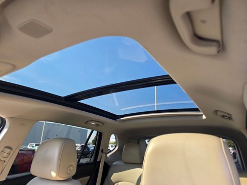 Used 2019 Buick Envision Essence image 38