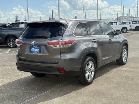 Used 2016 Toyota Highlander Limited image 14