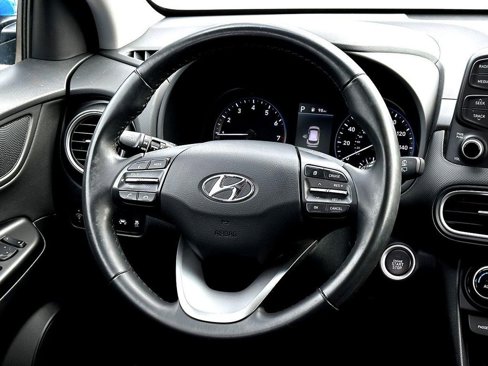 Used 2021 Hyundai Kona Limited w/ Cargo Package image 29