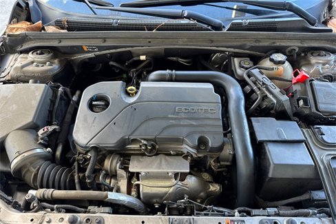 Used 2022 Chevrolet Malibu LT image 52
