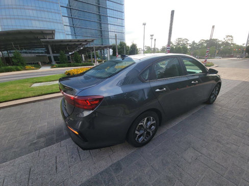 Used 2021 Kia Forte LXS image 8