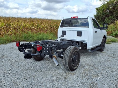 Used 2025 RAM 3500 Tradesman image 28