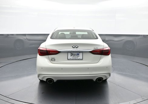 Used 2018 INFINITI Q50 Luxe w/ Essential Package (3.0T Luxe) image 7