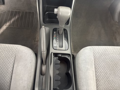 Used 2004 Toyota Camry LE image 17