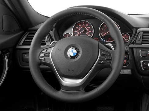 Used 2014 BMW 320i Sedan image 6