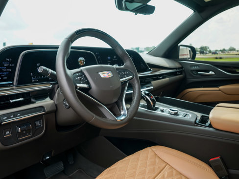 Used 2023 Cadillac Escalade Sport w/ Touring Package image 18