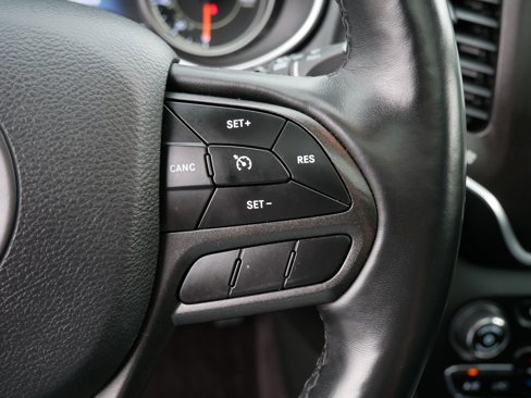 Used 2019 Jeep Cherokee Trailhawk w/ Comfort/Convenience Group image 28