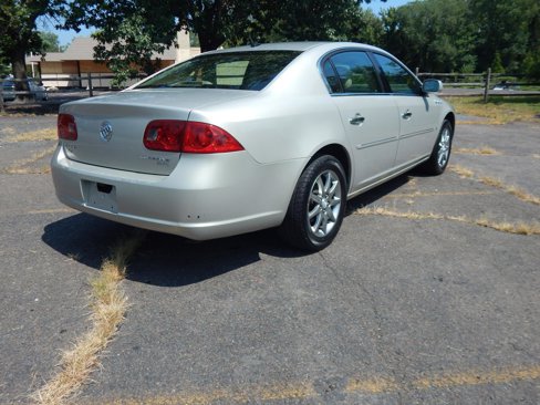 Used 2007 Buick Lucerne CXL image 4