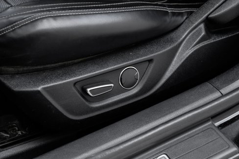 Used 2019 Ford Mustang GT Premium w/ Equipment Group 401A image 32