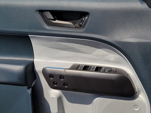 New 2025 Ford Maverick XLT image 23