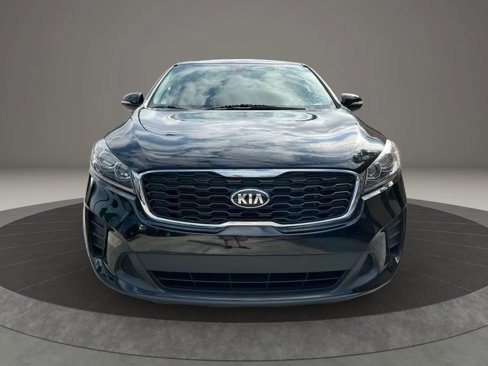 Used 2019 Kia Sorento L image 2