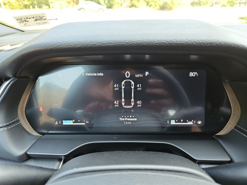 New 2025 Jeep Grand Cherokee L Altitude image 23