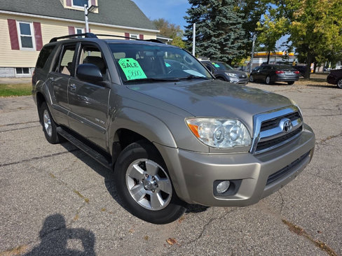 Used 2008 Toyota 4Runner SR5 image 3