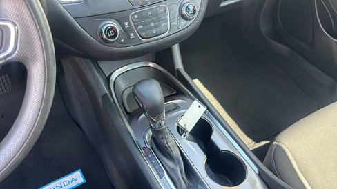 Used 2021 Chevrolet Malibu LT image 20
