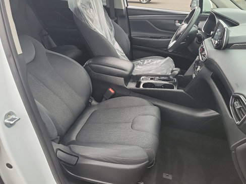 Used 2019 Hyundai Santa Fe SEL image 16