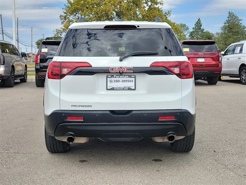 Used 2019 GMC Acadia SLT w/ Black Edition image 9